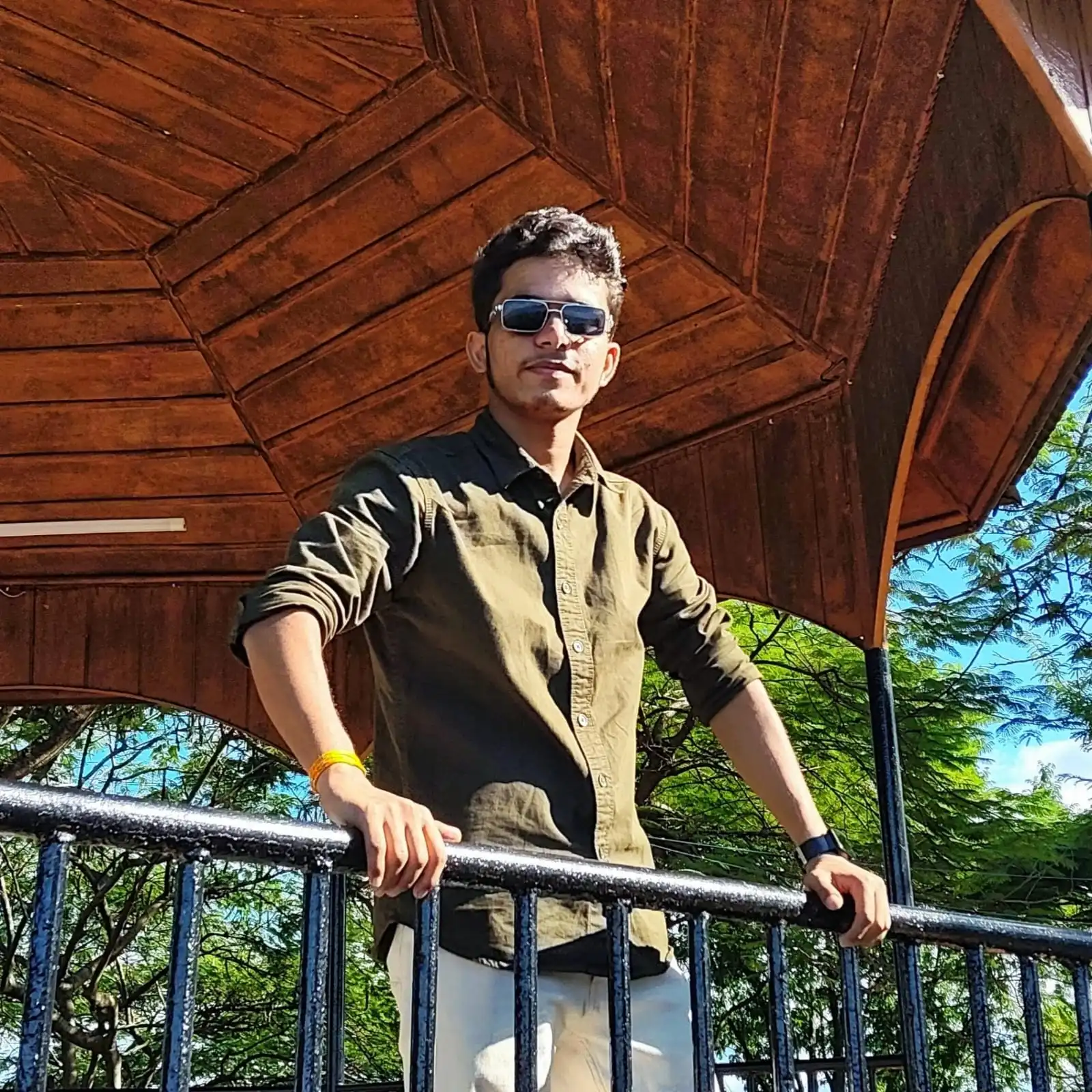Alok Yadav — Founder & CEO of Azeel Technologies, Web Development & AI Automation Company, India
